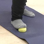 Es Bioen con pallina da tennis